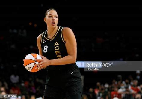 Liz Cambage Husband And Married